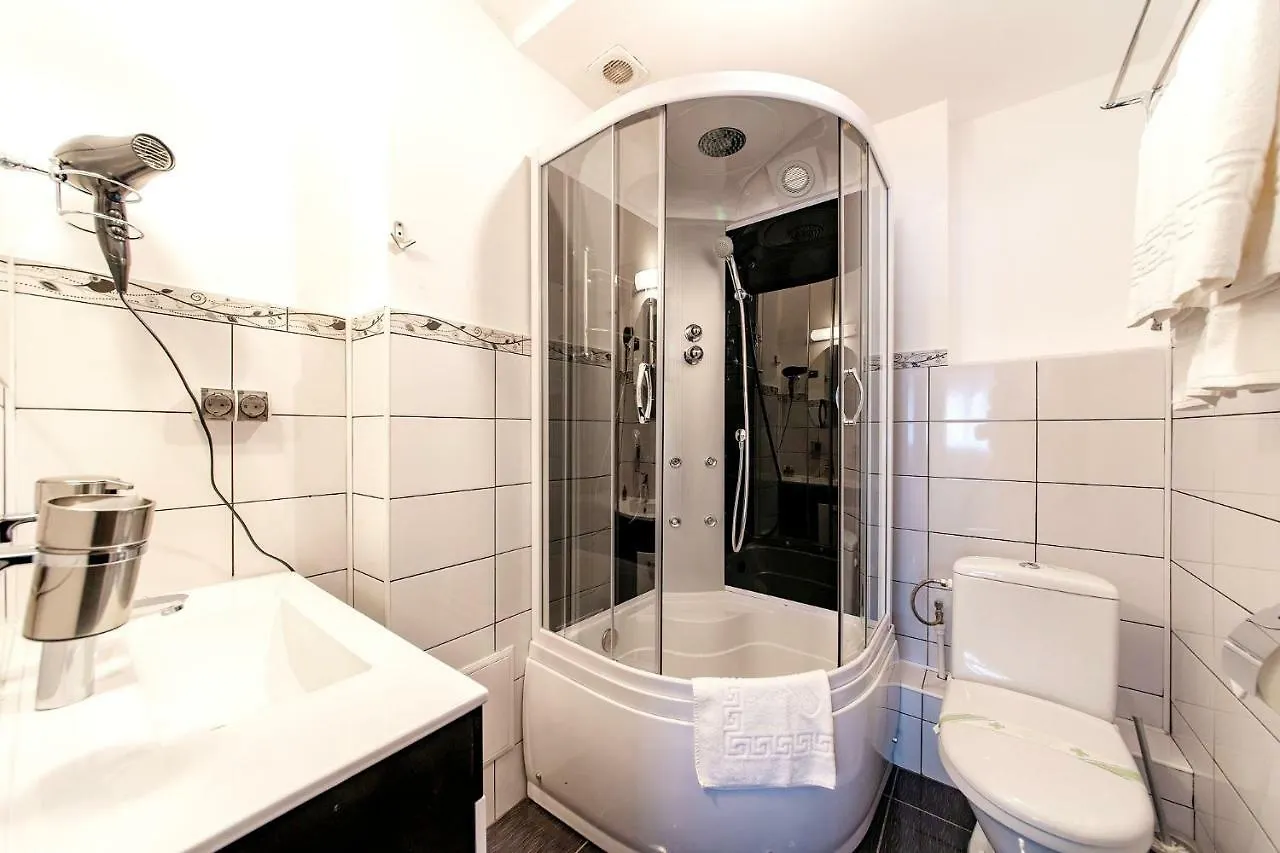 Bucur Accommodation Bucharest Hotel