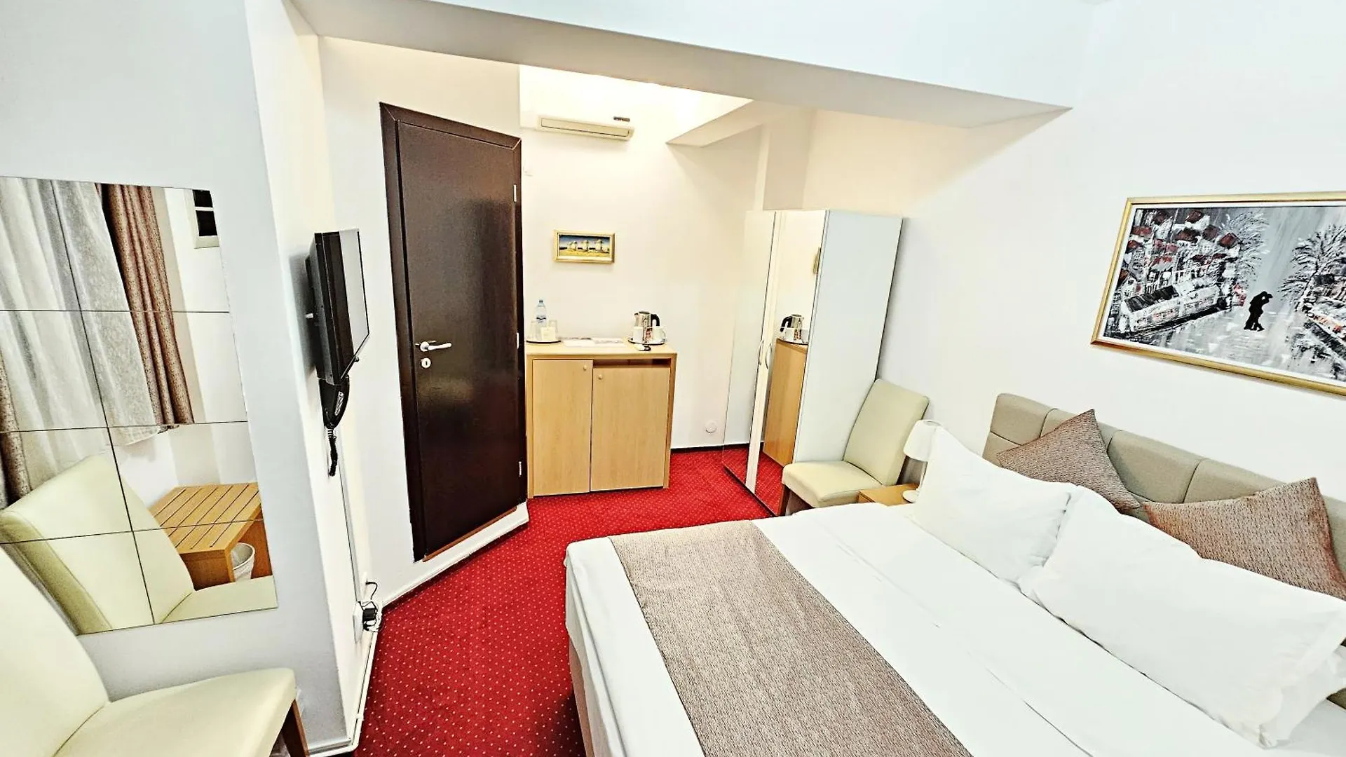 Bucur Accommodation Bucharest Hotel